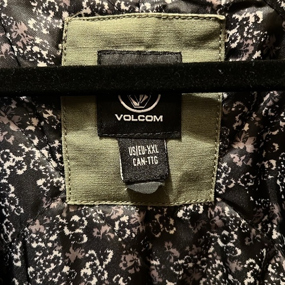 Volcom Bomber Jacket - Picture 2 of 4